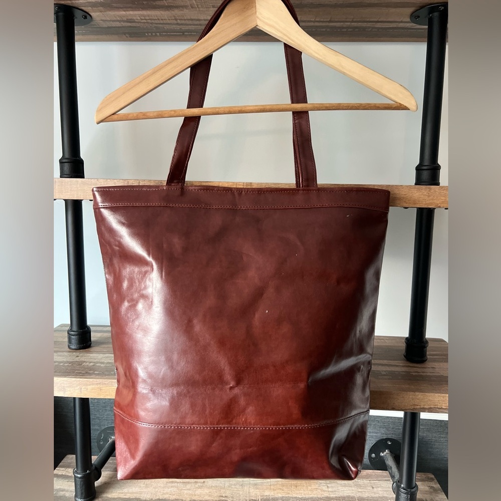 Old Ranch Horse Zip Top Tote Vegan Leather - Picture 3 of 9